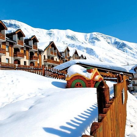 Residence Odalys L'Ouillon Saint-Sorlin-d'Arves Exterior foto